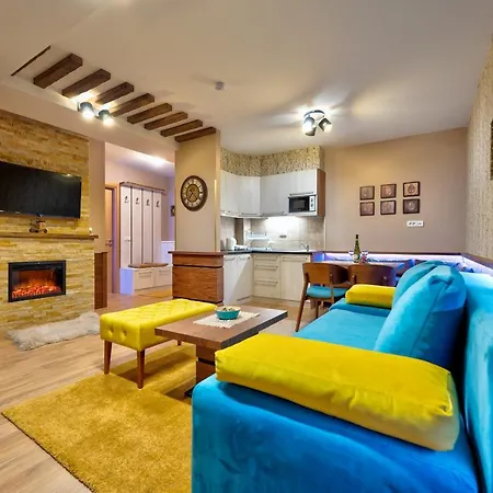 Magnifica Lux Gondola *