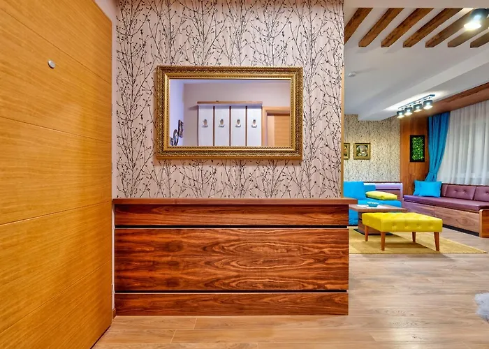 Magnifica Lux Gondola *