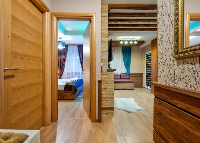 Magnifica Lux Gondola *