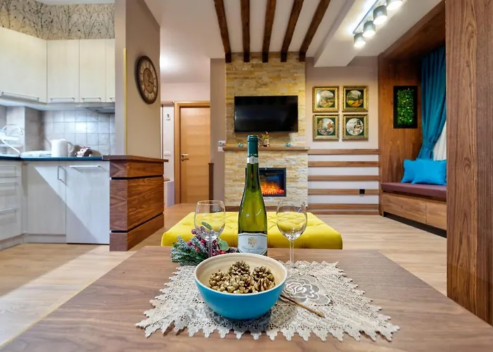 Magnifica Lux Gondola